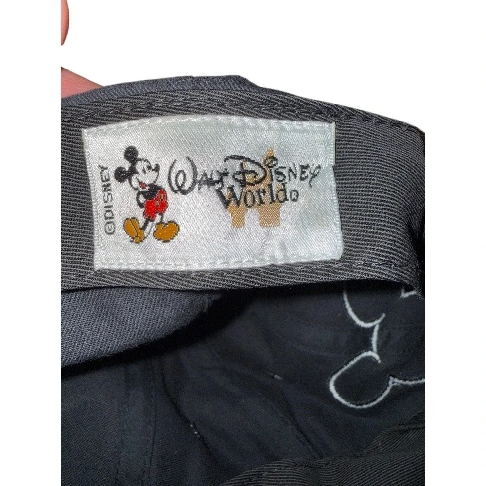 Disney Animal Kingdom Baseball Cap Adult‎ Unisex Black Mickey Mouse Patch